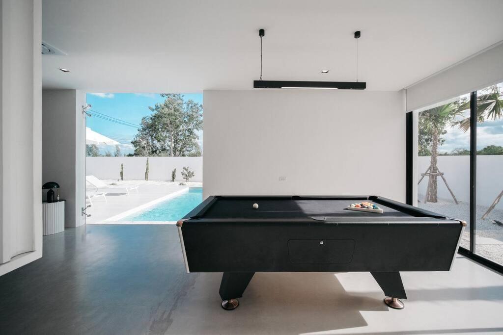Her Huahin Pool Villa Buitenkant foto